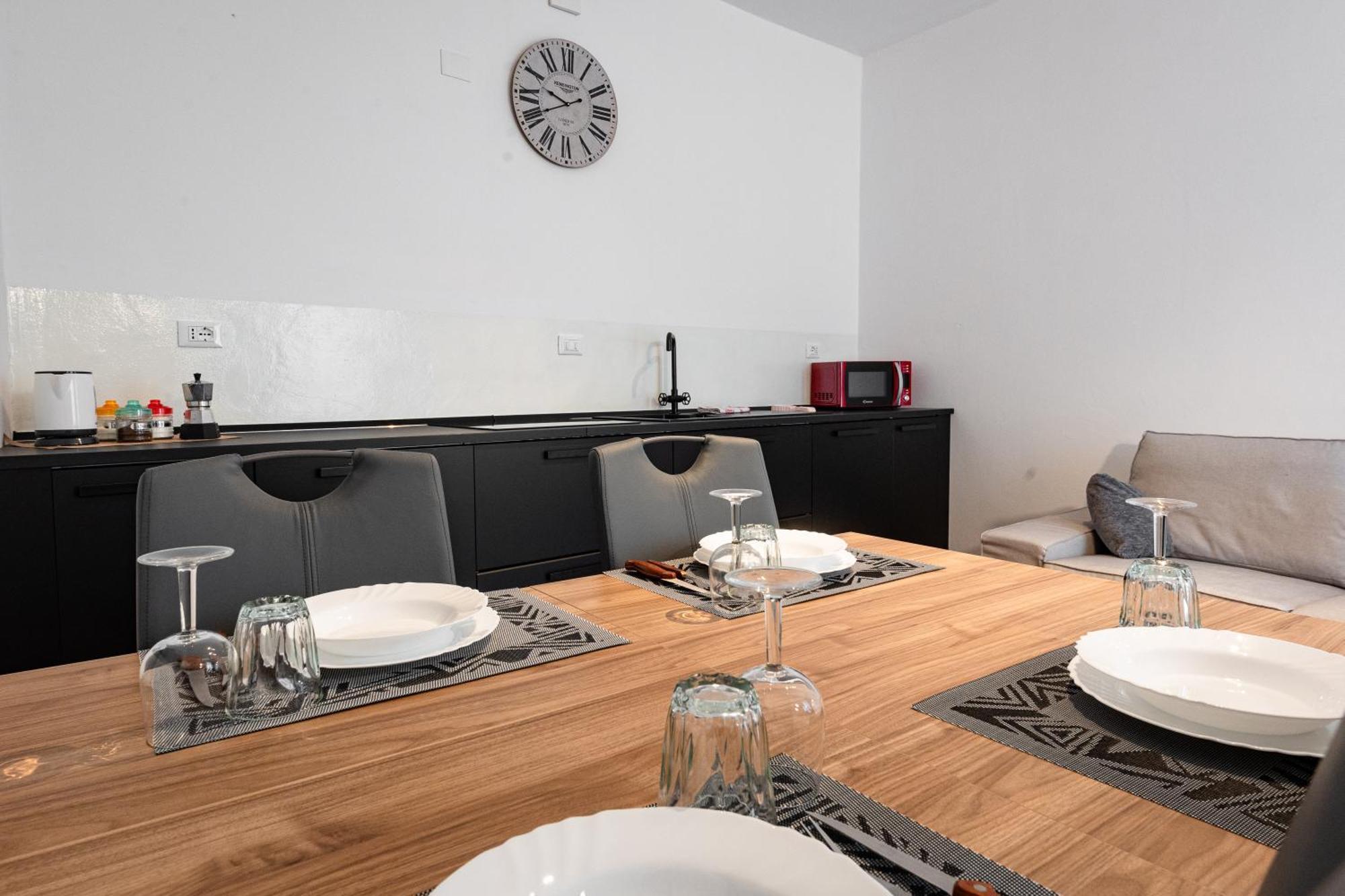 Gewiss Stadium Luxury Apartment With Terrace แบร์กาโม ภายนอก รูปภาพ